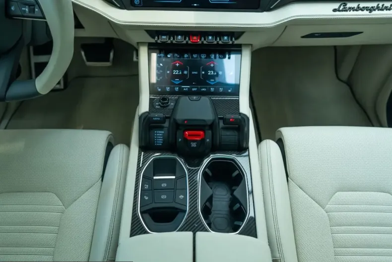 Lamborghini Urus din 2025 cu 3.150 km - oferta LAM219221 - foto 26