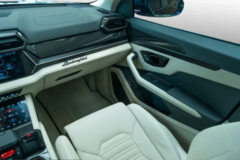 Lamborghini Urus din 2025 cu 3.150 km - oferta LAM219221 - foto 27