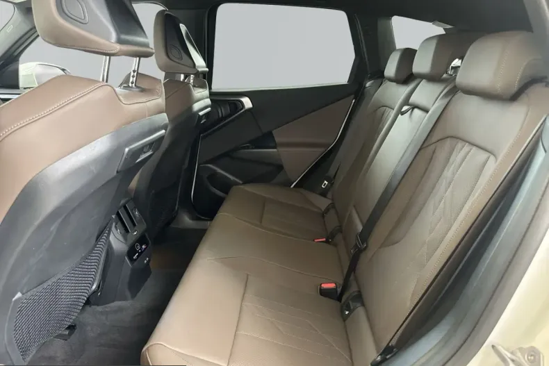 BMW X3 (Seria X) din 2025 cu 8.191 km - oferta BMW219226 - foto 8