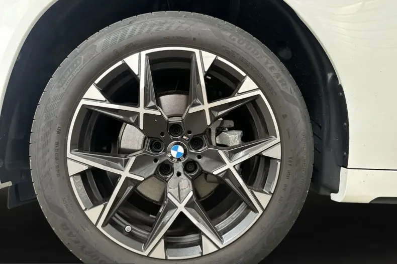 BMW X3 (Seria X) din 2025 cu 8.191 km - oferta BMW219226 - foto 16