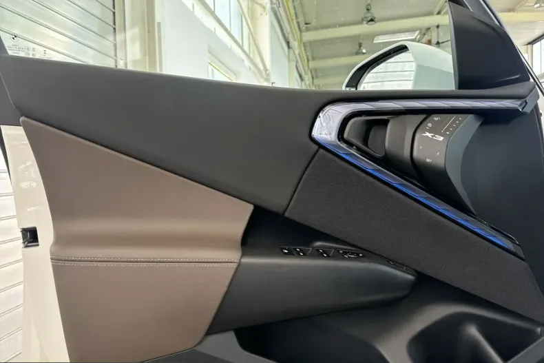 BMW X3 (Seria X) din 2025 cu 8.191 km - oferta BMW219226 - foto 17