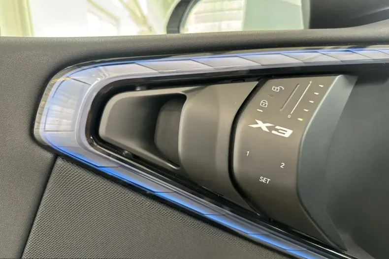 BMW X3 (Seria X) din 2025 cu 8.191 km - oferta BMW219226 - foto 21