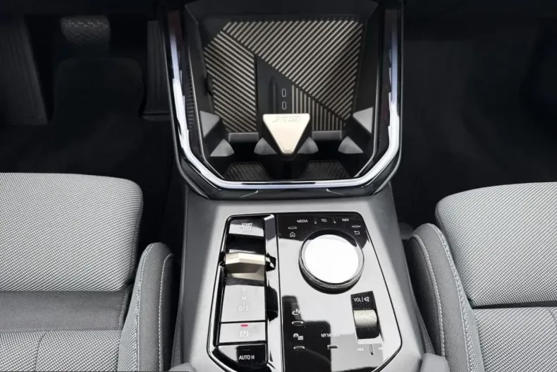 BMW X3 (Seria X) din 2025 cu 14.697 km - oferta BMW219229 - foto 10