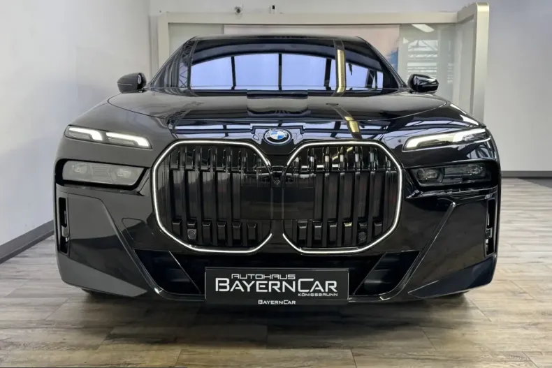 BMW 750 (Seria 7) din 2025 cu 17.700 km - oferta BMW219230 - foto 2