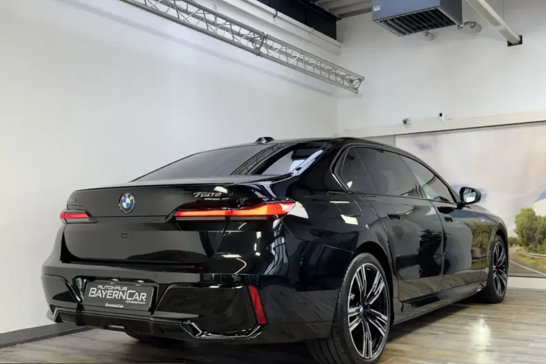 BMW 750 (Seria 7) din 2025 cu 17.700 km - oferta BMW219230 - foto 6