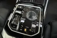 BMW 750 (Seria 7) din 2025 cu 17.700 km - oferta BMW219230 - foto 31