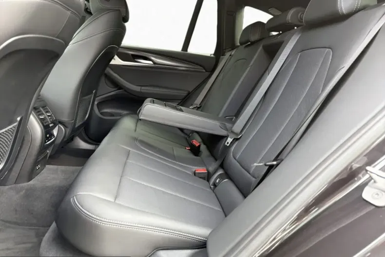 BMW X3 (Seria X) din 2024 cu 94.120 km - oferta BMW219231 - foto 9