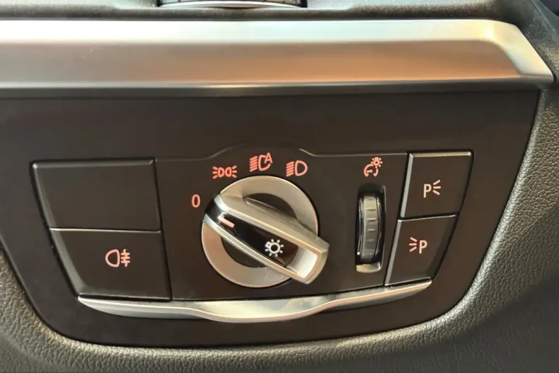 BMW X3 (Seria X) din 2023 cu 45.600 km - oferta BMW219232 - foto 18