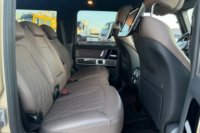 Mercedes-Benz G 63 AMG (Clasa G) din 2022 cu 79.195 km - oferta MER219242 - foto 38