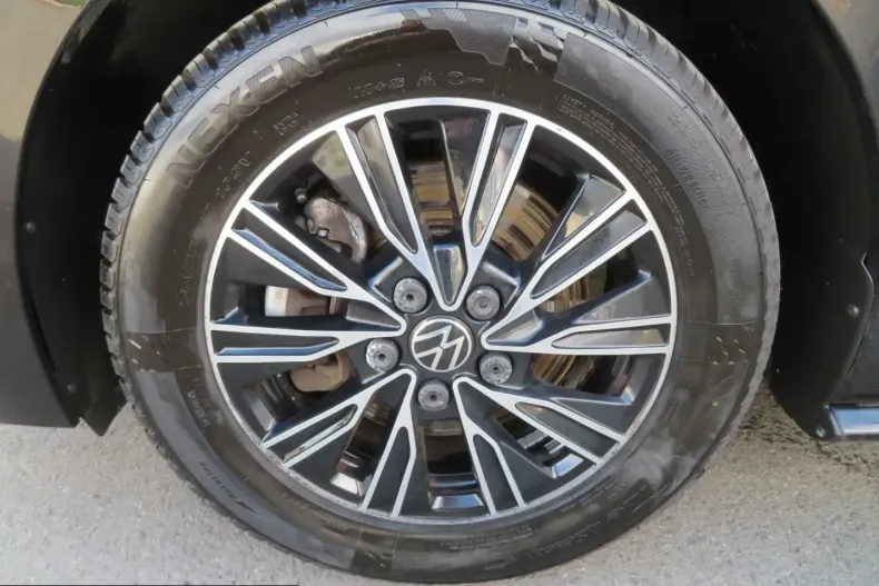 Volkswagen T7 Multivan din 2023 cu 56.690 km - oferta VOL219246 - foto 7
