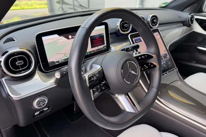 Mercedes-Benz C 220 (Clasa C) din 2023 cu 28.000 km - oferta MER219251 - foto 13