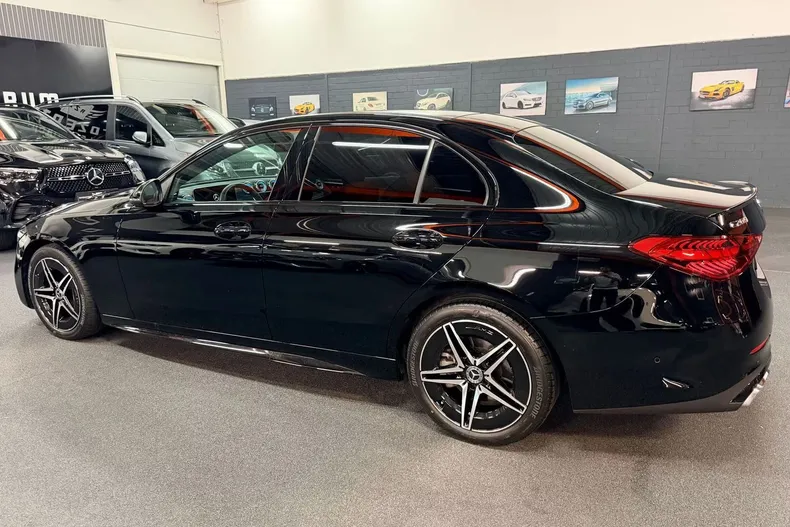 Mercedes-Benz C 200 (Clasa C) din 2025 cu 8.000 km - oferta MER219252 - foto 8