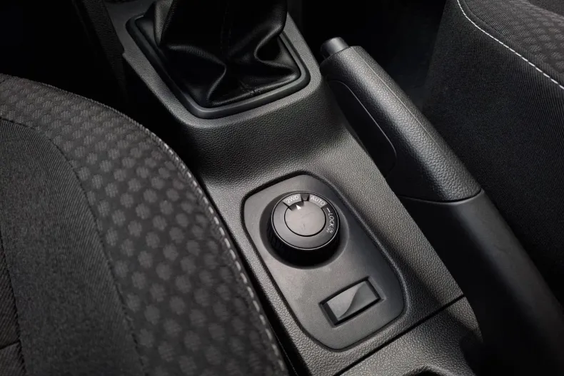 Dacia Duster din 2024 cu 111.995 km - oferta DAC219256 - foto 25
