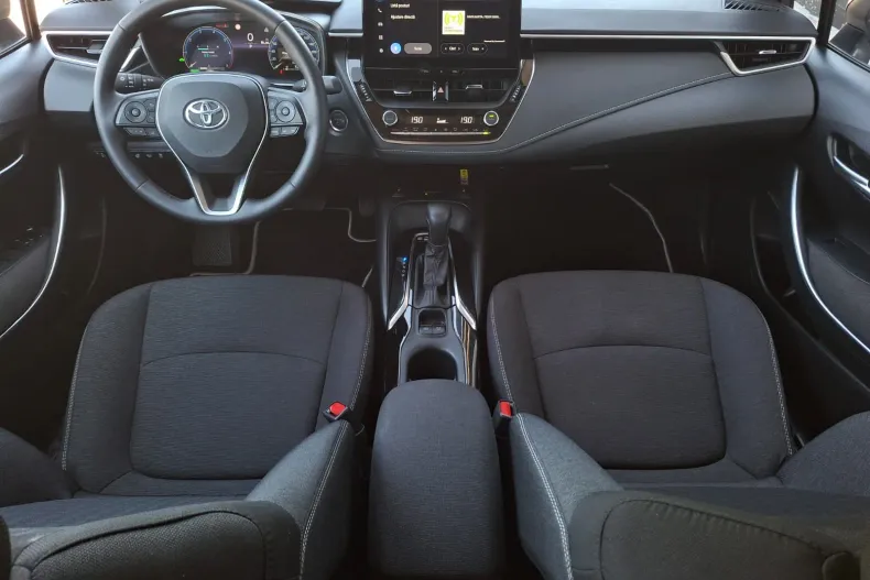 Toyota Corolla din 2025 cu 15.984 km - oferta TOY219257 - foto 16