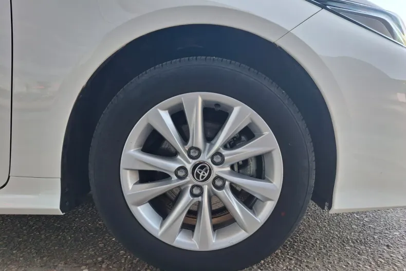 Toyota Corolla din 2025 cu 15.984 km - oferta TOY219257 - foto 24