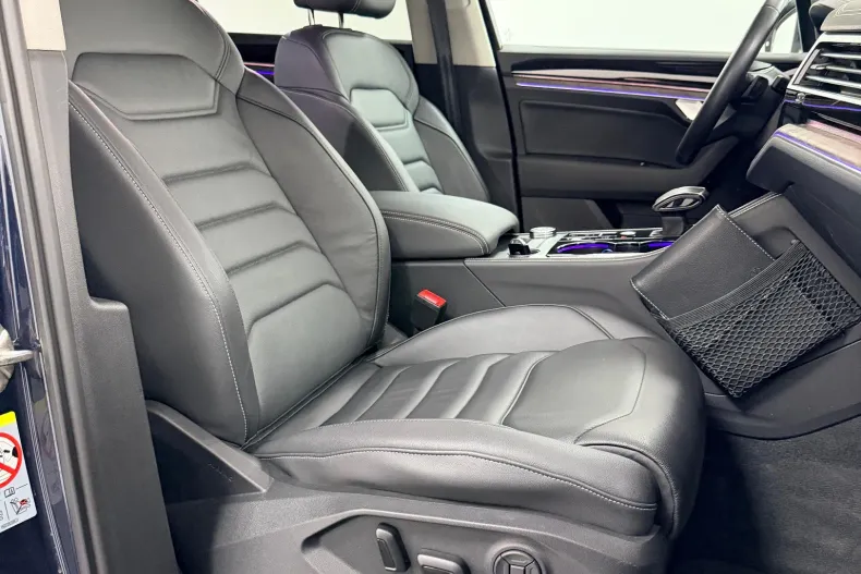 Volkswagen Touareg din 2024 cu 151.000 km - oferta VOL219262 - foto 11