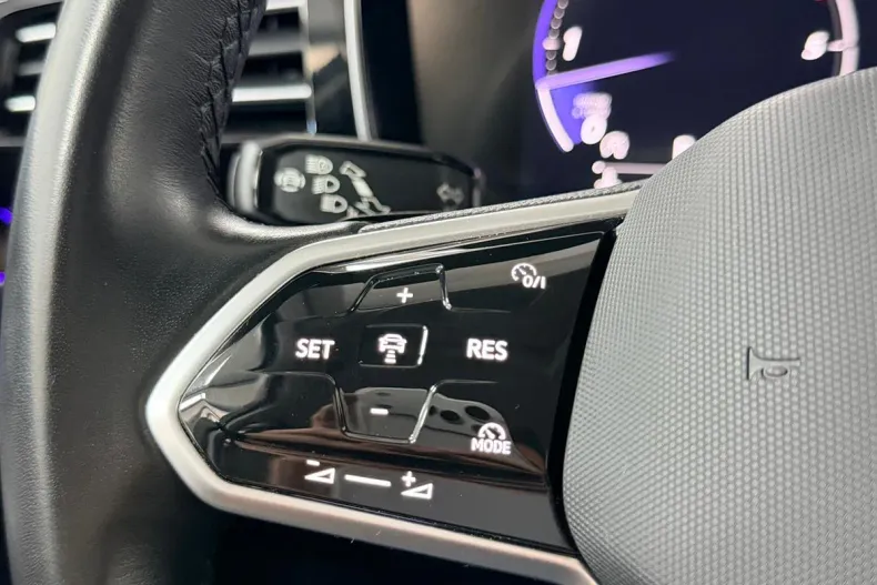 Volkswagen Touareg din 2024 cu 151.000 km - oferta VOL219262 - foto 28