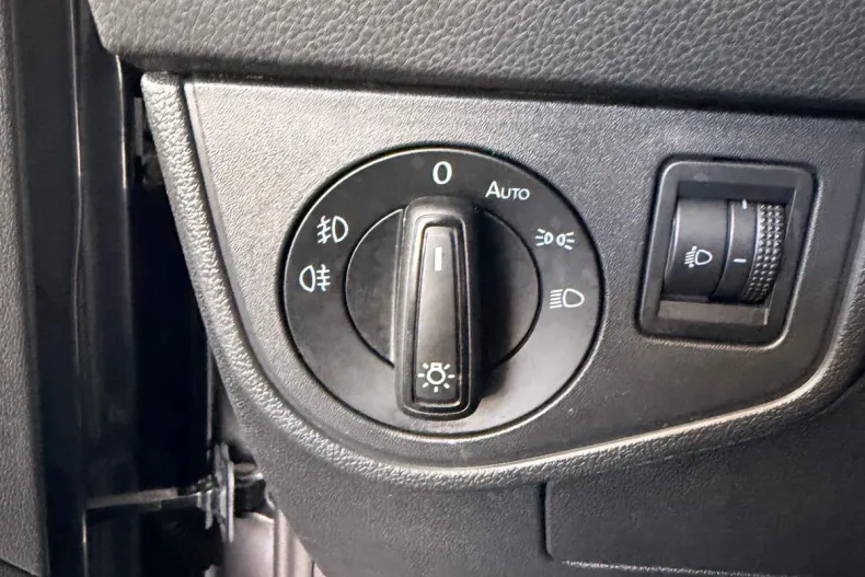 Volkswagen Taigo din 2022 cu 60.000 km - oferta VOL219265 - foto 23