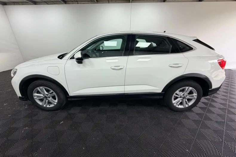 Audi Q3 din 2023 cu 92.375 km - oferta AUD219273 - foto 28