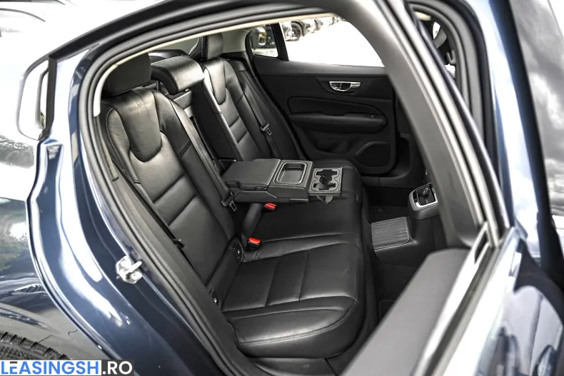 Volvo S60 din 2021 cu 153.150 km - oferta VOL219286 - foto 18