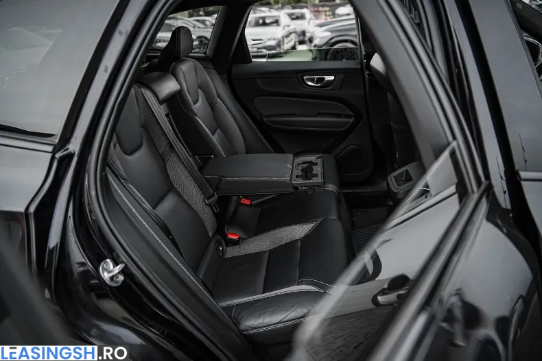 Volvo XC60 din 2022 cu 148.200 km - oferta VOL219294 - foto 14