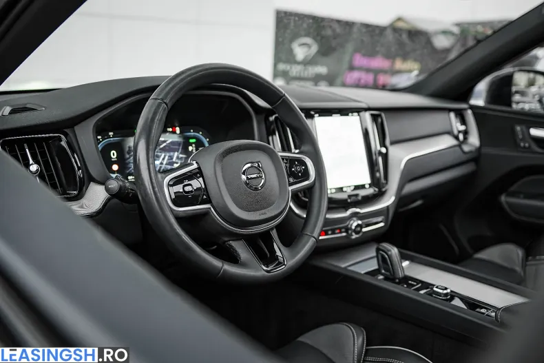Volvo XC60 din 2022 cu 148.200 km - oferta VOL219294 - foto 24