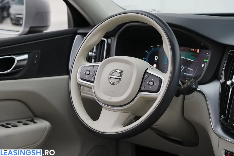 Volvo XC60 din 2021 cu 105.750 km - oferta VOL219295 - foto 28