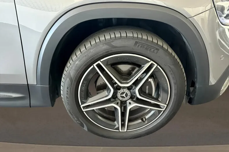 Mercedes-Benz GLB (Clasa GLB) din 2023 cu 8.500 km - oferta MER219309 - foto 10