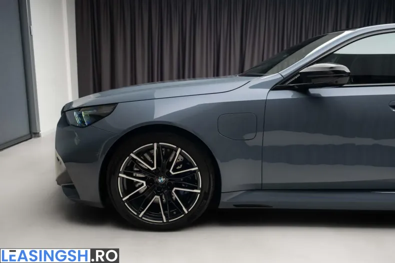 BMW M5 (Seria 5) din 2025 cu 14.065 km - oferta BMW219311 - foto 35