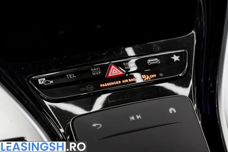 Mercedes-Benz AMG GT (Clasa GT) din 2021 cu 81.900 km - oferta MER219327 - foto 35