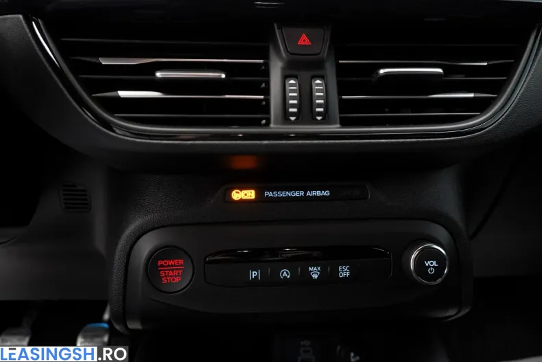 Ford Focus din 2024 cu 6.254 km - oferta FOR219329 - foto 15