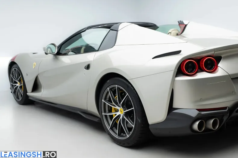 Ferrari 812 din 2021 cu 5.368 km - oferta FER219333 - foto 8
