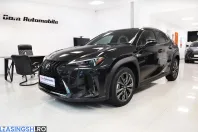 Lexus UX din 2025 cu 44 km - oferta LEX219335 - foto 1