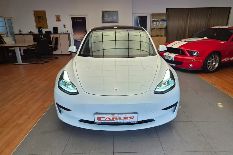 Tesla Model 3 din 2023 cu 40.400 km - oferta TES219336 - foto 2