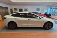 Tesla Model 3 din 2023 cu 40.400 km - oferta TES219336 - foto 4