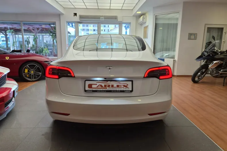 Tesla Model 3 din 2023 cu 40.400 km - oferta TES219336 - foto 6