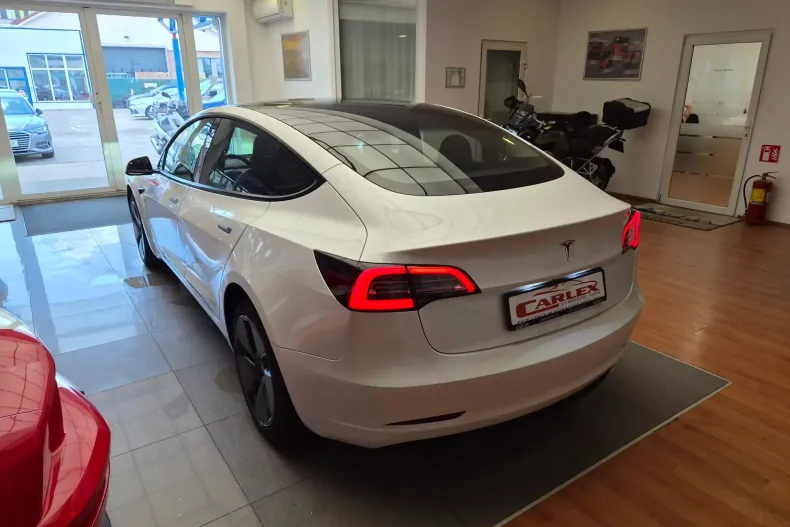 Tesla Model 3 din 2023 cu 40.400 km - oferta TES219336 - foto 7
