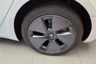 Tesla Model 3 din 2023 cu 40.400 km - oferta TES219336 - foto 8