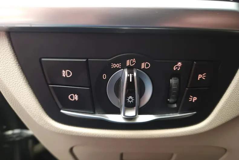 BMW X3 (Seria X) din 2021 cu 58.200 km - oferta BMW219338 - foto 19