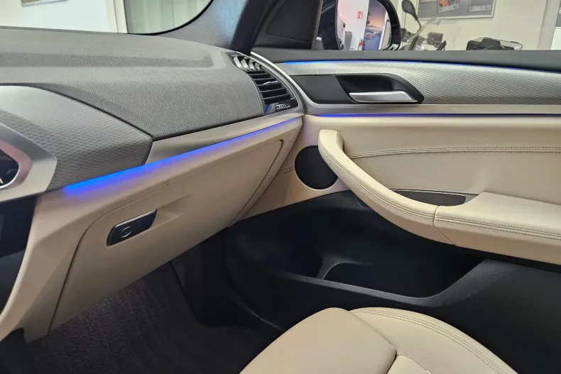 BMW X3 (Seria X) din 2021 cu 58.200 km - oferta BMW219338 - foto 25