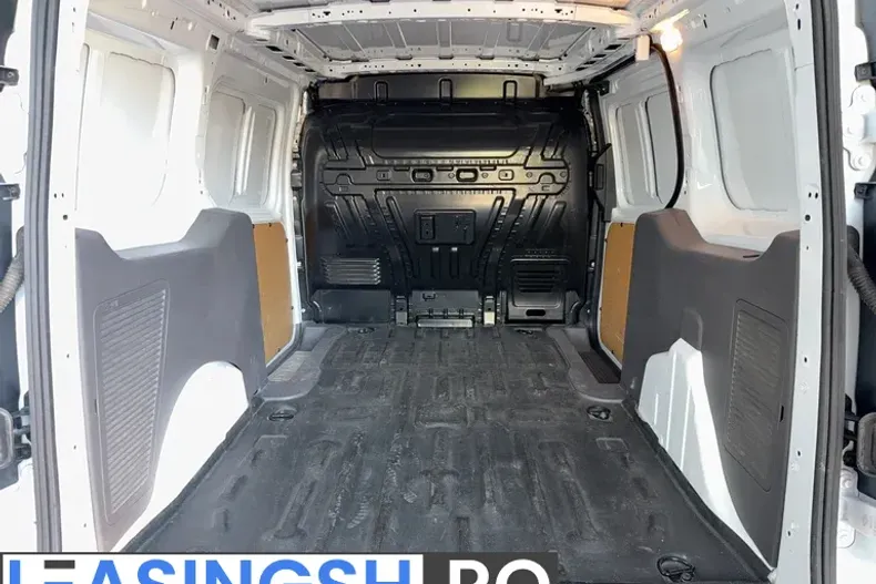 Ford Transit Connect din 2021 cu 84.539 km - oferta FOR219342 - foto 10