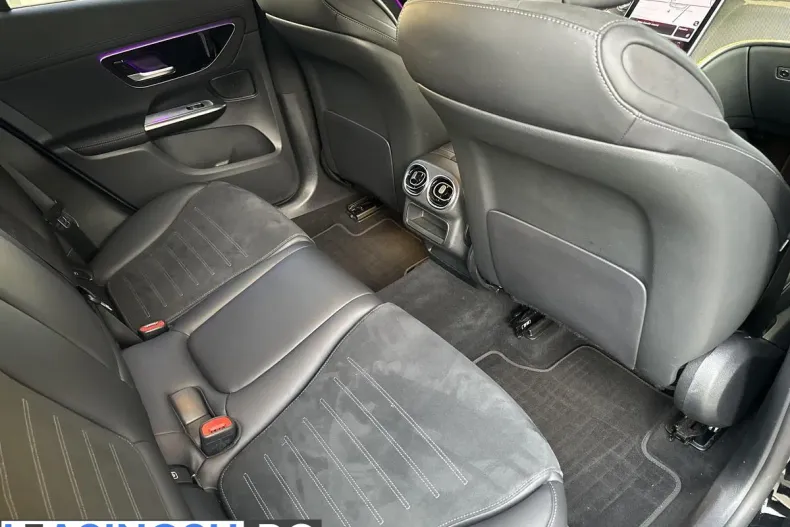 Mercedes-Benz GLC (Clasa GLC) din 2024 cu 21.997 km - oferta MER219345 - foto 12
