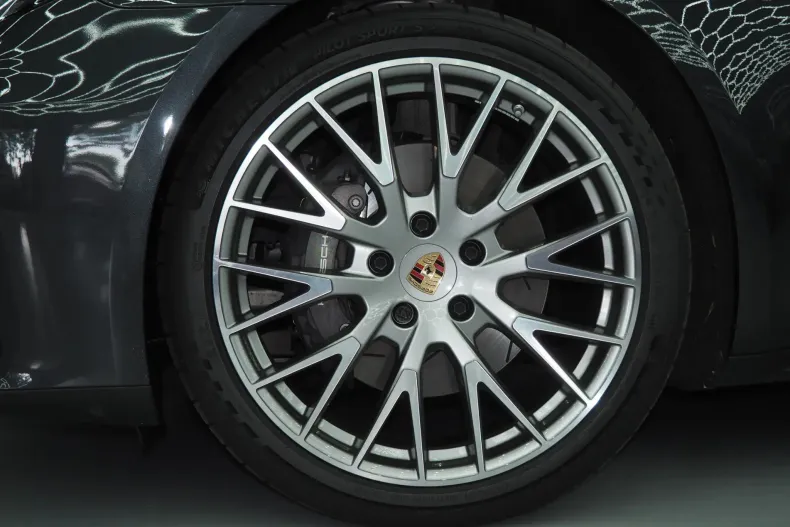 Porsche Panamera din 2024 cu 17.989 km - oferta POR219347 - foto 9