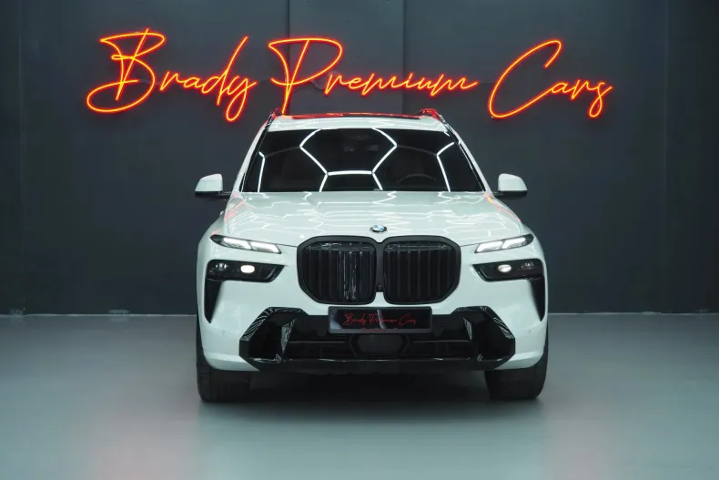 BMW X7 (Seria X) din 2023 cu 97.739 km - oferta BMW219348 - foto 2