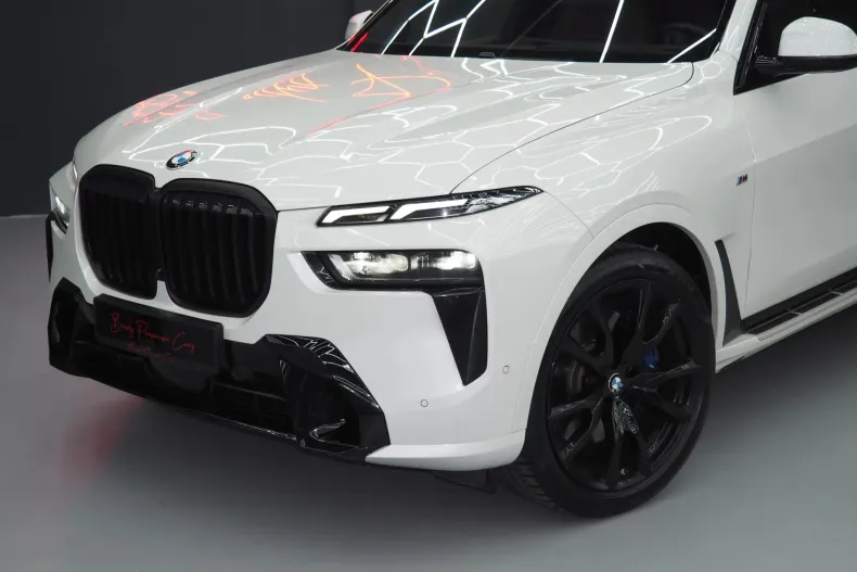 BMW X7 (Seria X) din 2023 cu 97.739 km - oferta BMW219348 - foto 3
