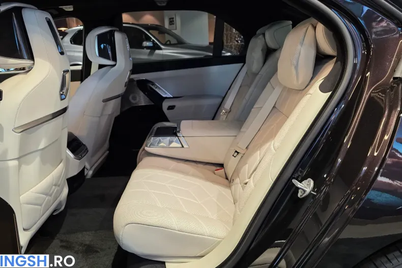 BMW 740d (Seria 7) din 2026 cu 1 km - oferta BMW219358 - foto 9