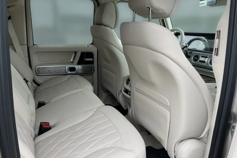 Mercedes-Benz G (Clasa G) din 2026 cu 10 km - oferta MER219364 - foto 11