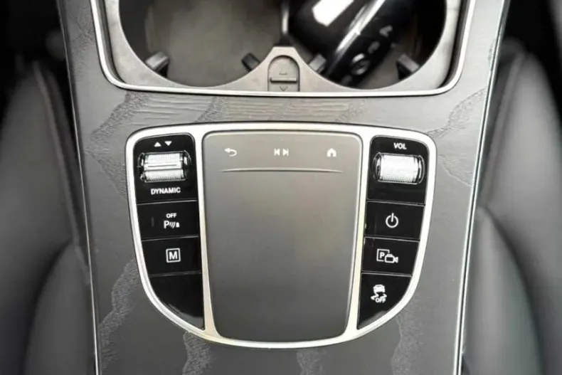Mercedes-Benz GLC (Clasa GLC) din 2021 cu 152.000 km - oferta MER219377 - foto 28
