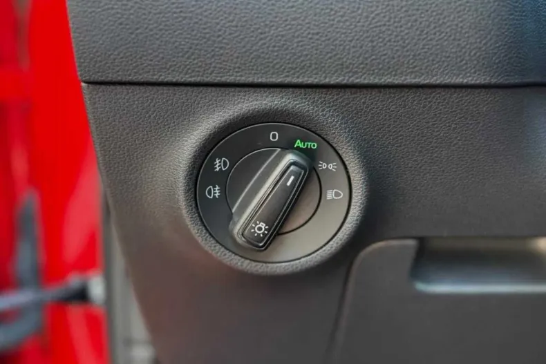 Skoda Karoq din 2020 cu 101.000 km - oferta SKO219379 - foto 21