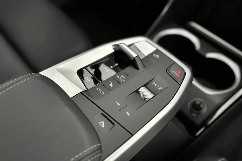 BMW X1 (Seria X) din 2025 cu 13.400 km - oferta BMW219387 - foto 21